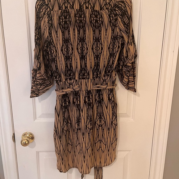 Dress - Picture 3 of 7